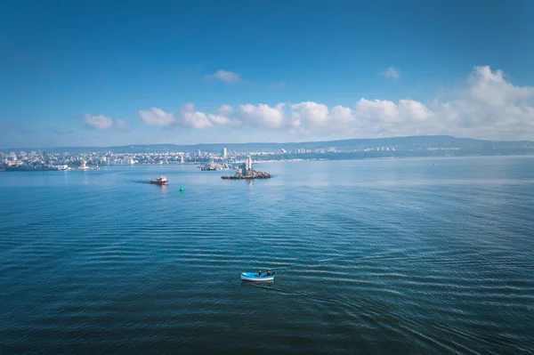 Pemandangan Udara Mercusuar Saat Matahari Terbit Berkabut Varna Bulgaria — Stok Foto