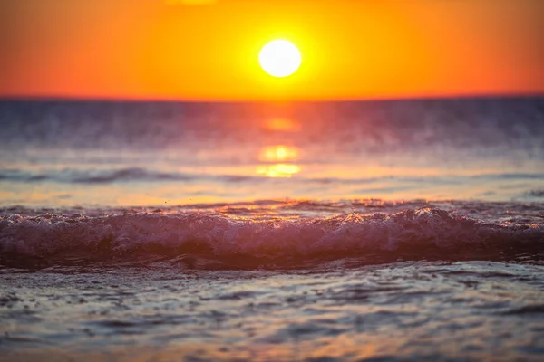 Colorful Sea Sunrise Ocean Waves Beach — Stock Photo, Image