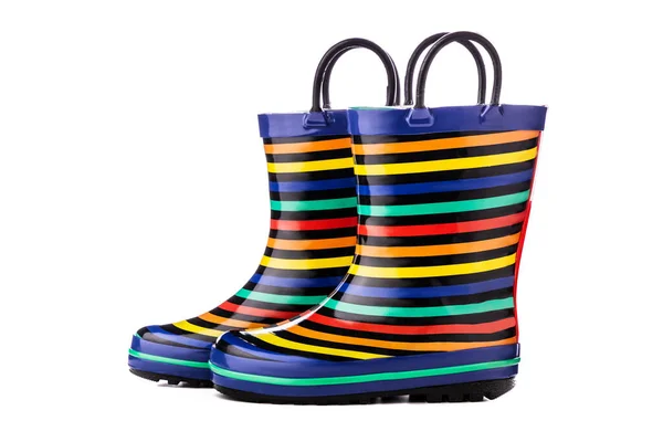 色彩艳丽的儿童橡胶靴 用于白色背景的雨隔离 — 图库照片