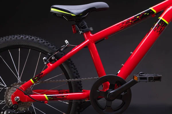 Sport Mountain Red Bicicletta Isolato Sfondo Nero — Foto Stock