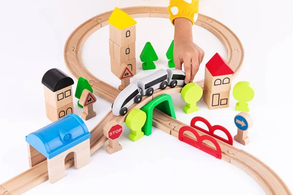 Houten Trein Spoorweg Educatief Speelgoed Voor Kinderen Witte Achtergrond — Stockfoto