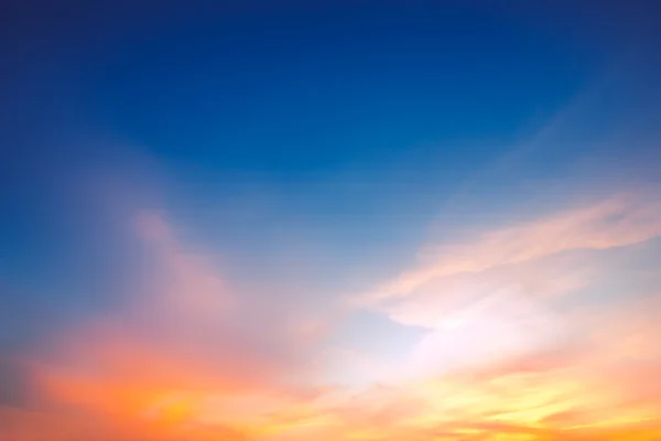 Himmel Hintergrund bei Sonnenuntergang — Stockfoto
