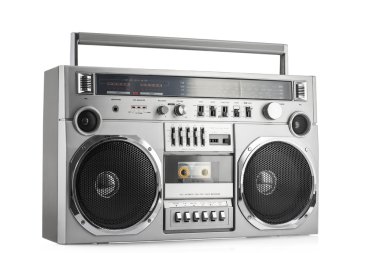 Retro getto blaster izole kırpma yolu ile beyaz üzerinde