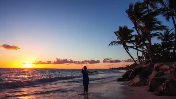 Egzotik plaj Dominik Cumhuriyeti, punta cana — Stok video