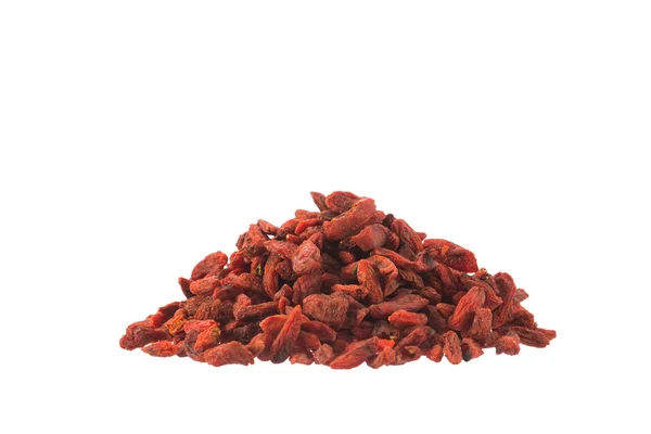 Heap de goji seco isolado em branco — Fotografia de Stock