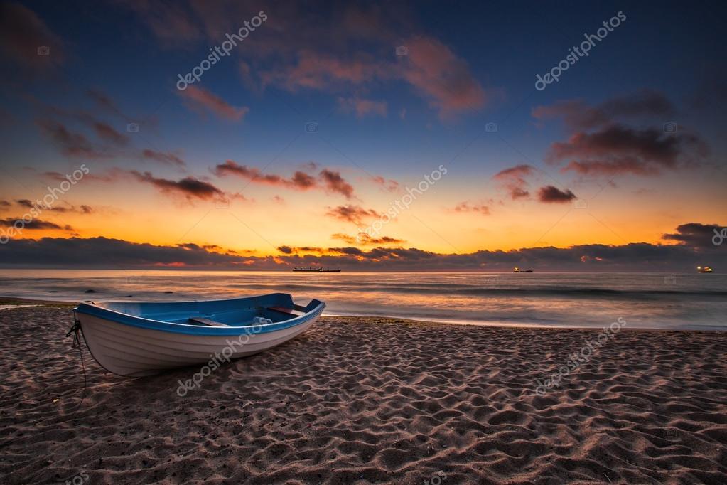 Boat and sunrise — Stock Photo © valio84sl 85273582
