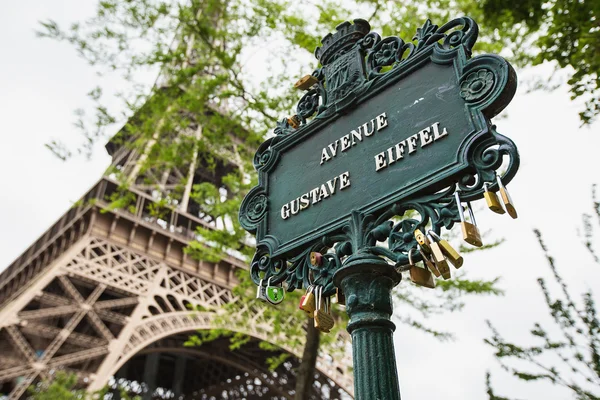 Eiffeltornet i Paris, Frankrike — Stockfoto