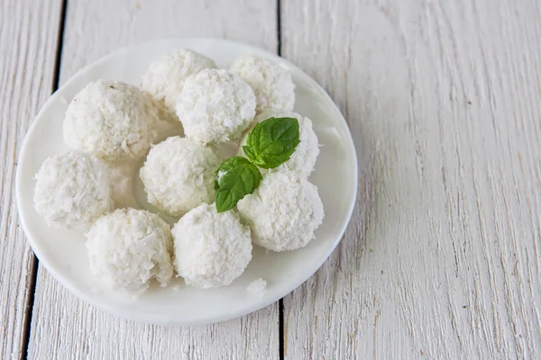 Homemade candies with coconut — Stock Photo, Image