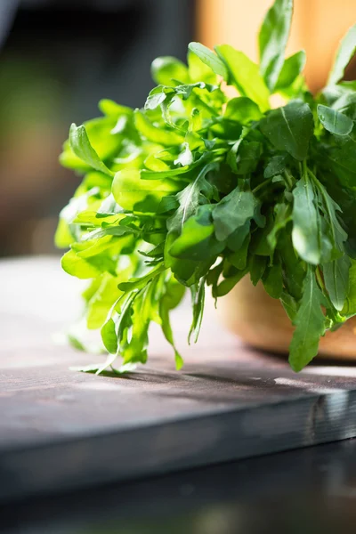 Taze organik rucola yaprakları — Stok fotoğraf