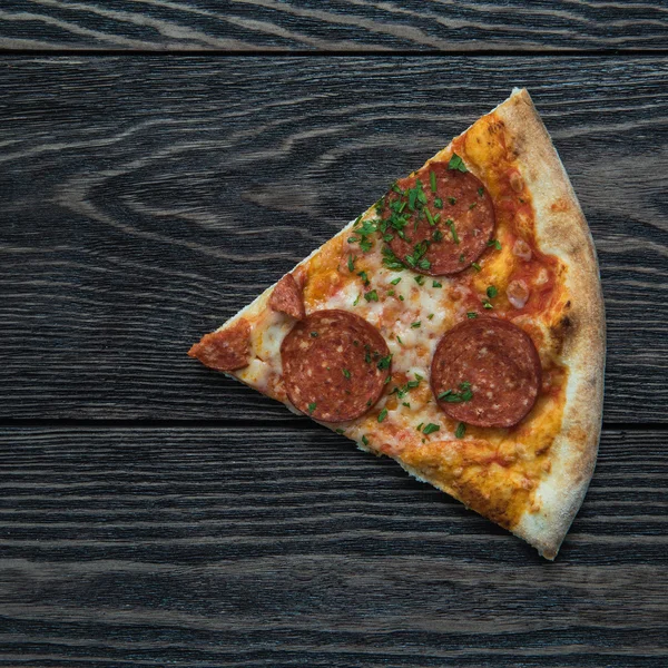 Smaklig pepperonipizza — Stockfoto