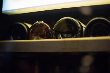 şarap tutma fotoğraf