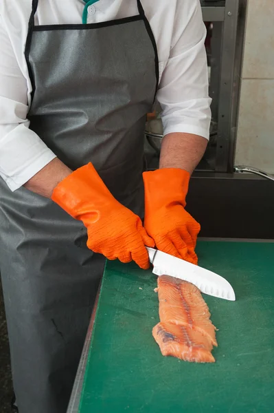 Pescado de salmón cortado —  Fotos de Stock