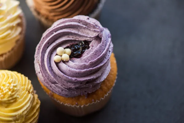 Cupcakes crema del desierto —  Fotos de Stock