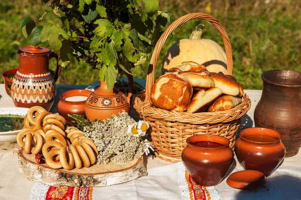 Russian table with food — Stock Photo, Image