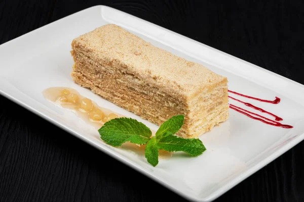 板上的Esterhazy Torte — 图库照片