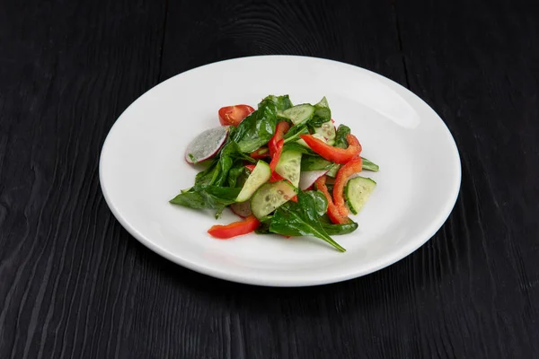 Fresh vegetable salad — Stock Photo, Image