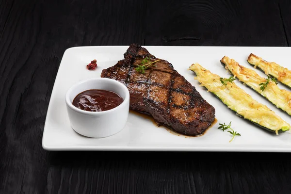 Gegrilde zwarte angus steak New York — Stockfoto