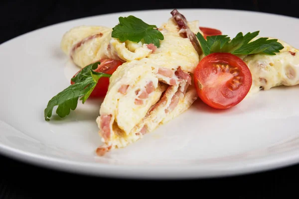 Omelet with Ham and Cheese — Stock Photo, Image