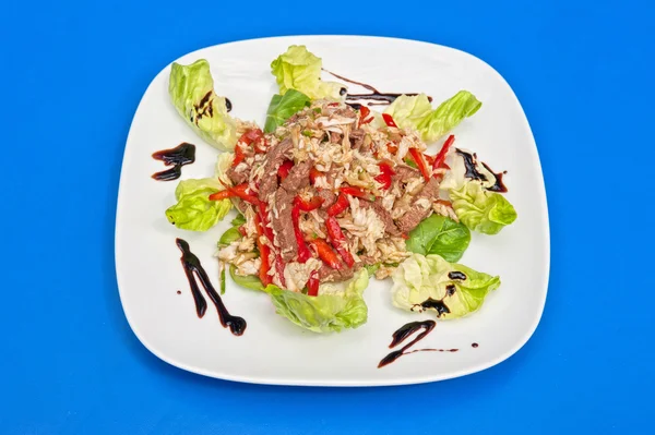 Kızarmış biftek salata — Stok fotoğraf