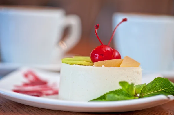 Tasty dessert — Stock Photo, Image