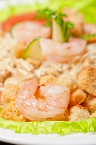 Ensalada con camarones — Foto de Stock