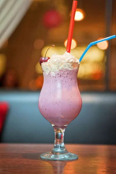 Cherry milkshake — Stockfoto