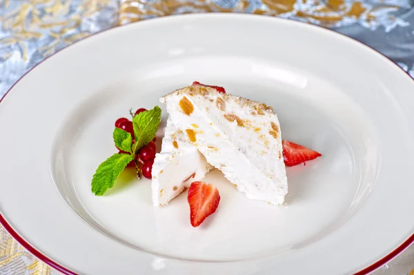 Crema bacche dessert — Foto Stock