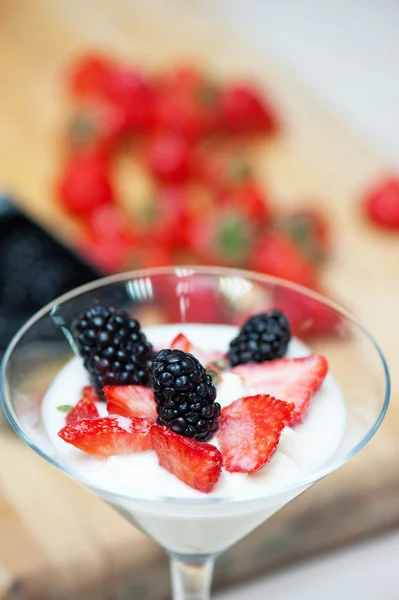 Yogurt souffle — Stock Photo, Image