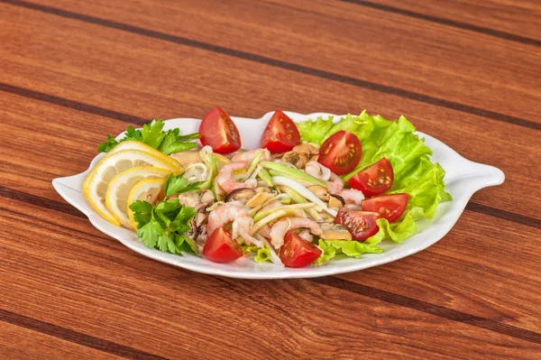 Meeresfrüchte-Salat — Stockfoto