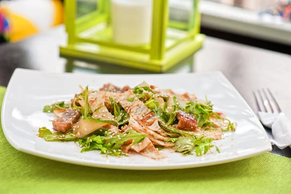 Salad with smoked eel — Stock Photo, Image