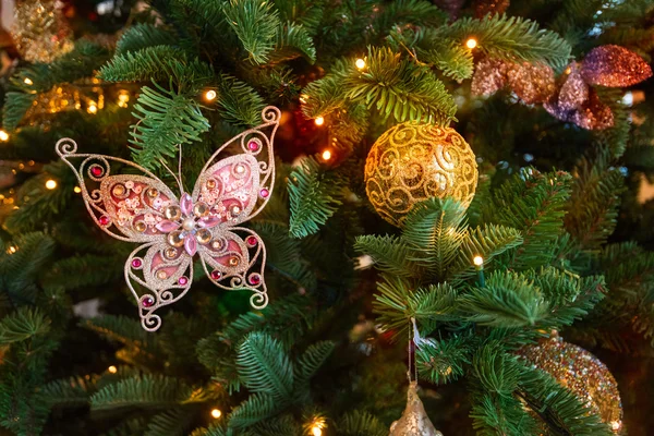 Primer plano del árbol de Navidad — Foto de Stock