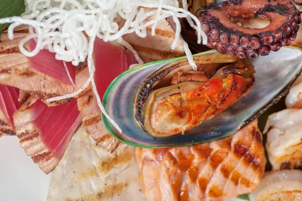 Mistura de frutos do mar — Fotografia de Stock