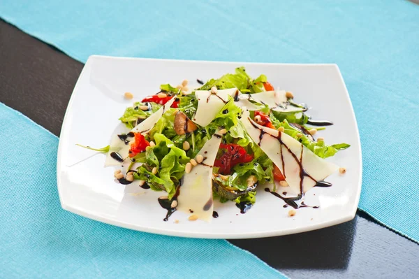 Grilled vegetables salad — Stock Photo, Image