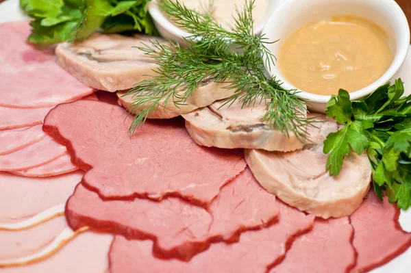 Carne, presunto e molho — Fotografia de Stock