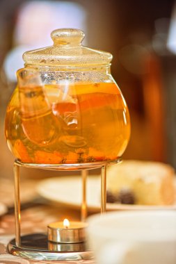 bitkisel çay çaydanlık