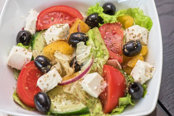 Greek salad — Stock Photo, Image