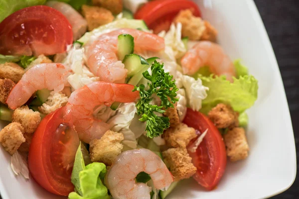 Shrimp vegetable salad — Stock Photo, Image