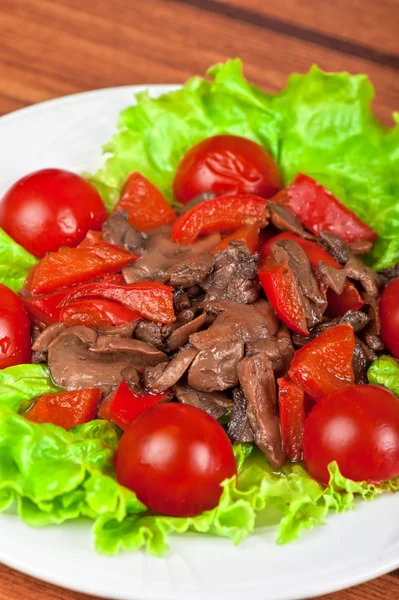 Carne asada y champiñones — Foto de Stock