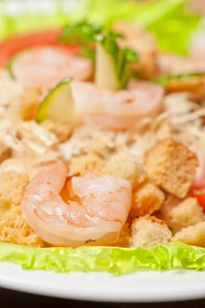 Ensalada con camarones — Foto de Stock