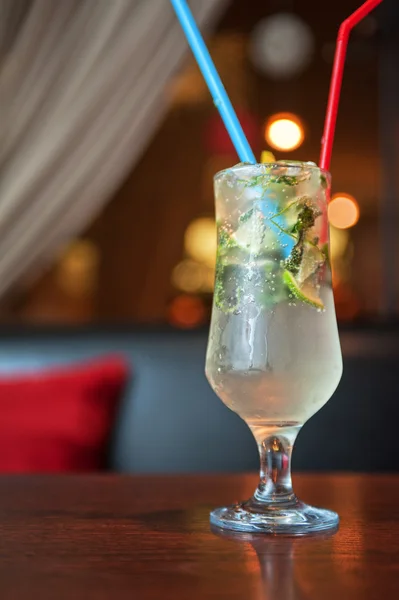 Icke-alkoholhaltiga mohito — Stockfoto