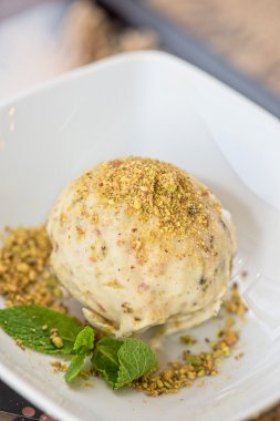 Fıstıklı dondurma.