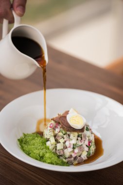 Geleneksel Rus Kvas çorba okroshka