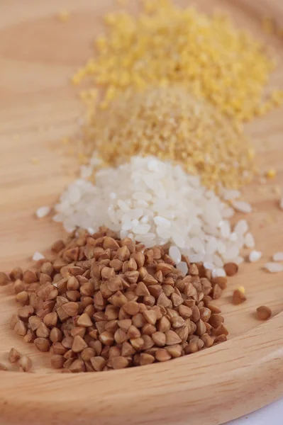 Spannmål - bovete ris hirs — Stockfoto