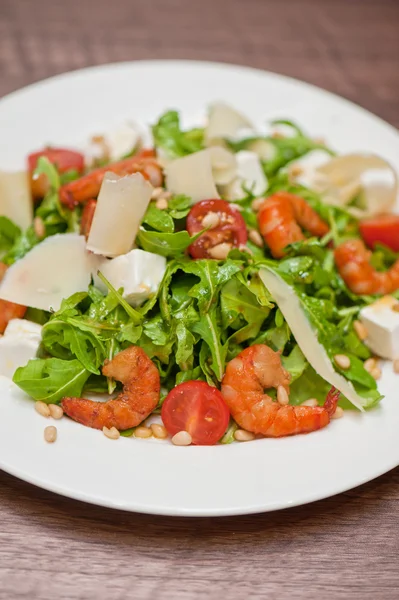 Shrimp vegetable salad — Stock Photo, Image