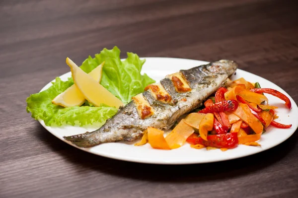 Arco iris trucha pescado —  Fotos de Stock