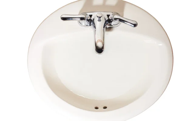 Krople na białym tle umywalka z wodą — Zdjęcie stockowe