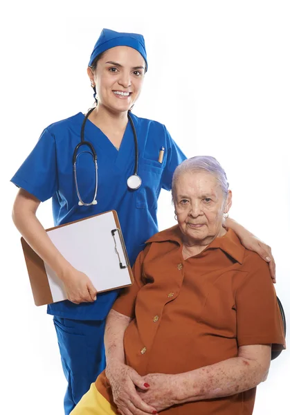 Medico sorridente con vecchio paziente — Foto Stock