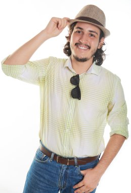 mutlu gülümseyen sakallı adam