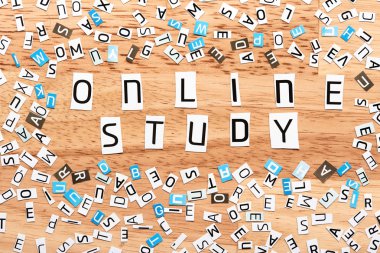 harfleri de uygunbir kelimenin online çalışma