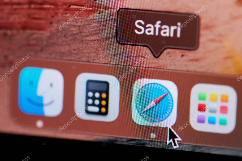 New york, USA - November 13, 2020: Safari icon on macos dock screen display close up view